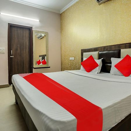Hotel O Royal Mohali Экстерьер фото