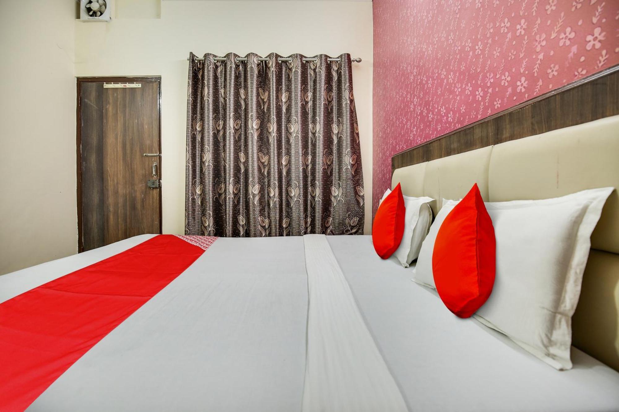 Hotel O Royal Mohali Экстерьер фото