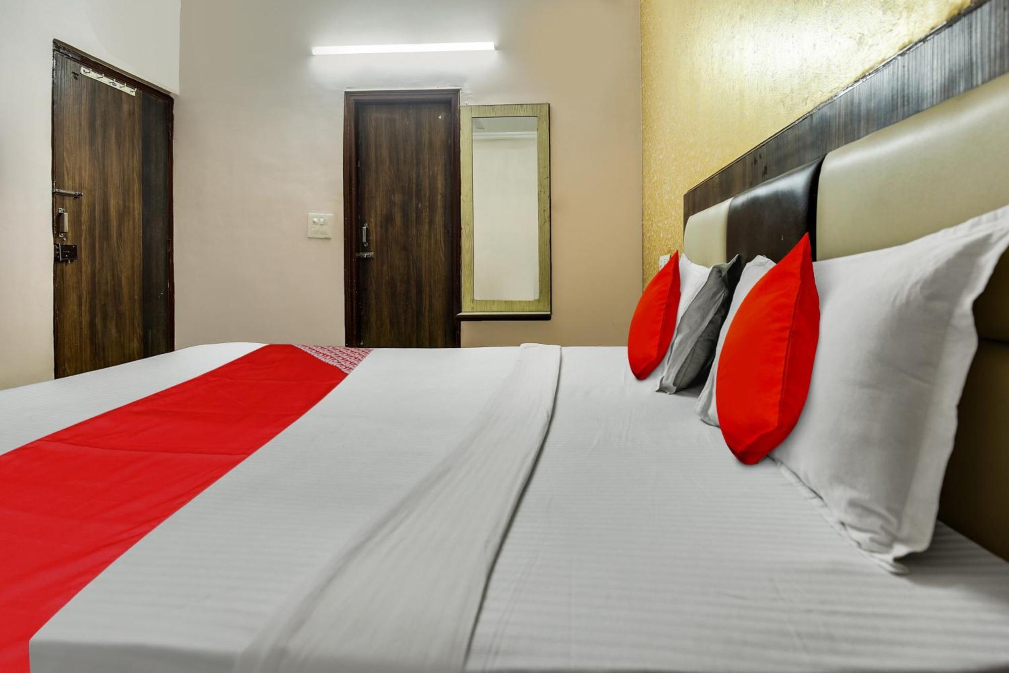 Hotel O Royal Mohali Экстерьер фото