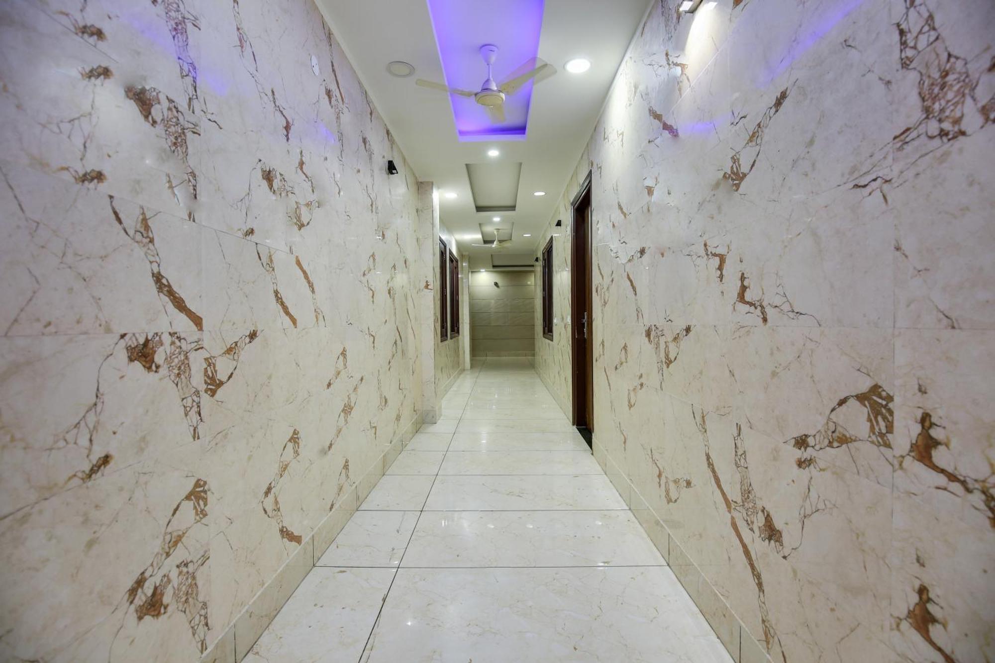 Hotel O Royal Mohali Экстерьер фото